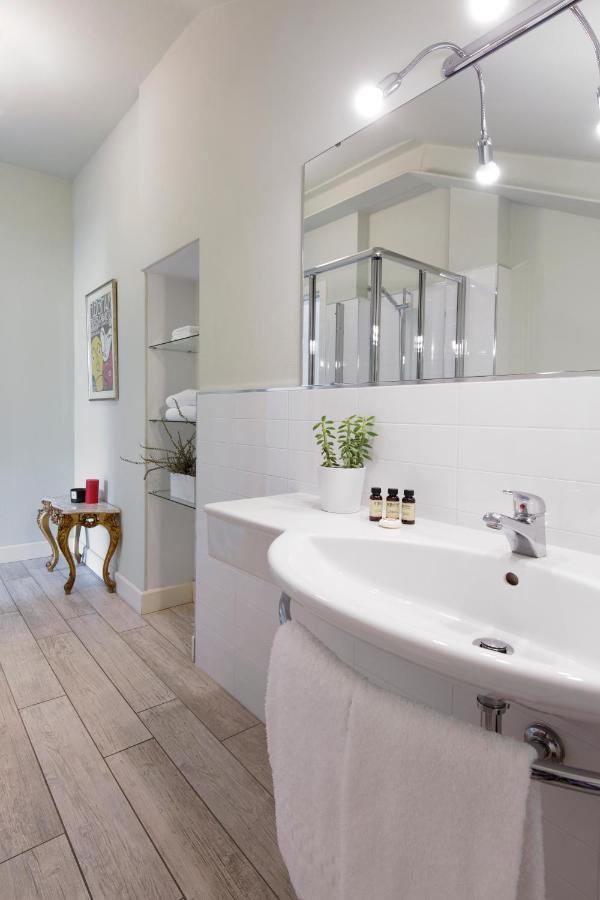 Villa Maria Boutique Apartments Cannobio Eksteriør bilde